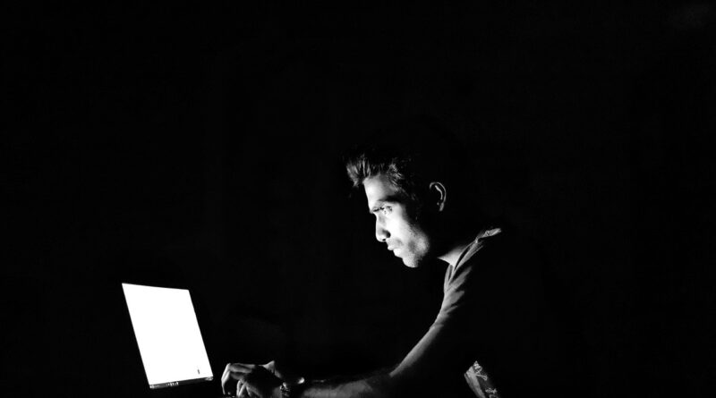 Hacking Cyber Blackandwhite Crime  - iAmMrRob / Pixabay